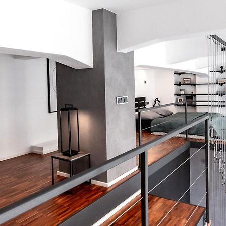 The Factory Loft Prague Apartment Exterior foto