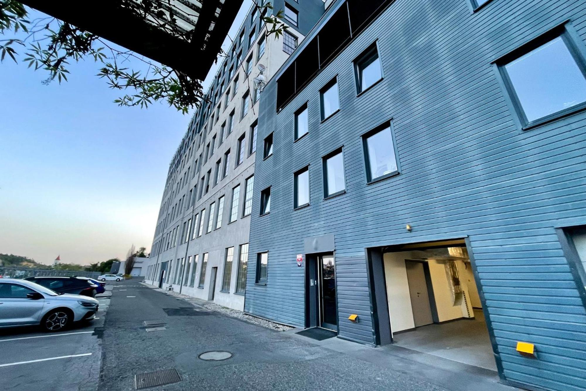 The Factory Loft Prague Apartment Exterior foto